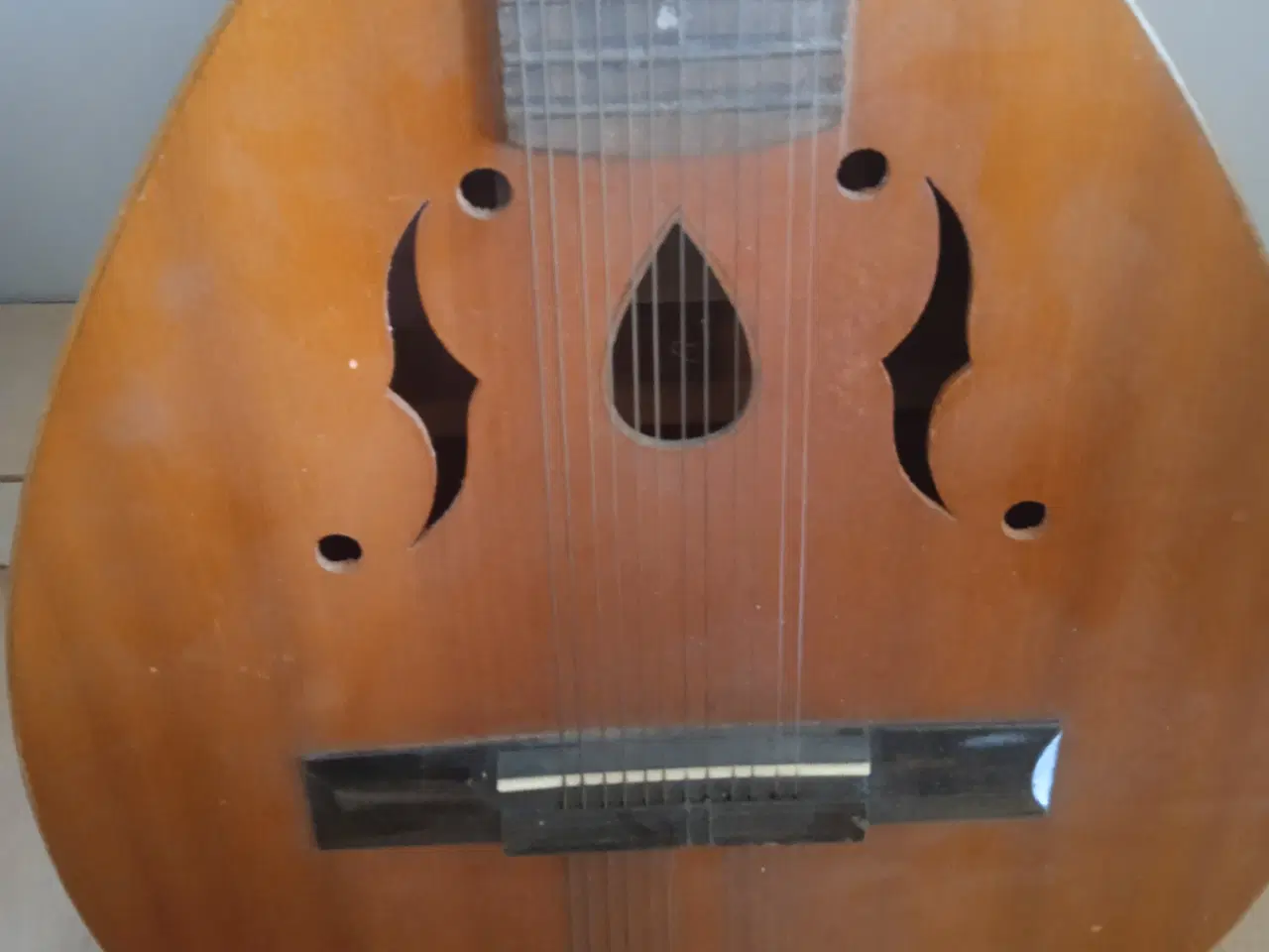 Billede 1 - Gammel mandolin