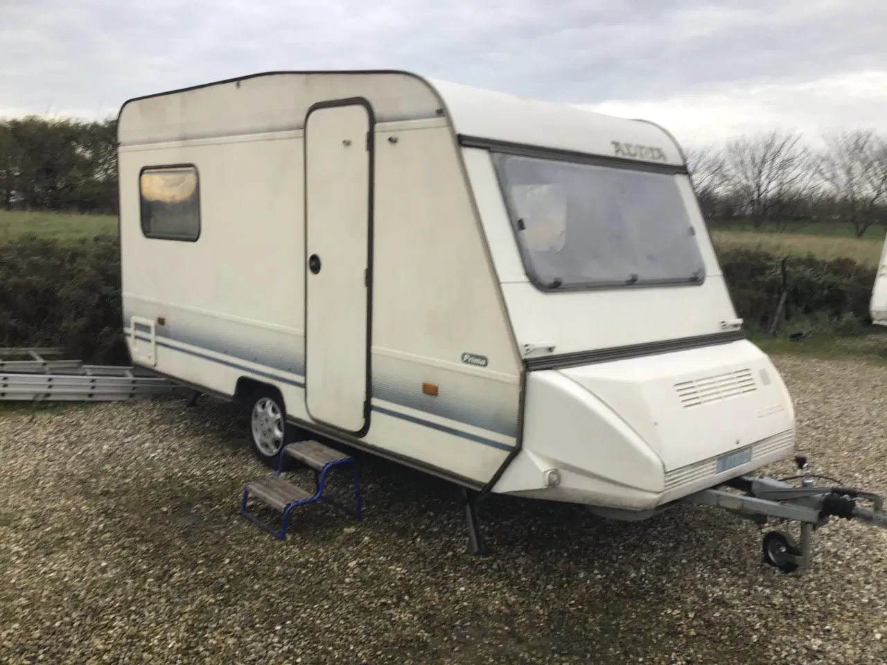 Billede 1 - Adria 400/fortelt nysynet årg 89