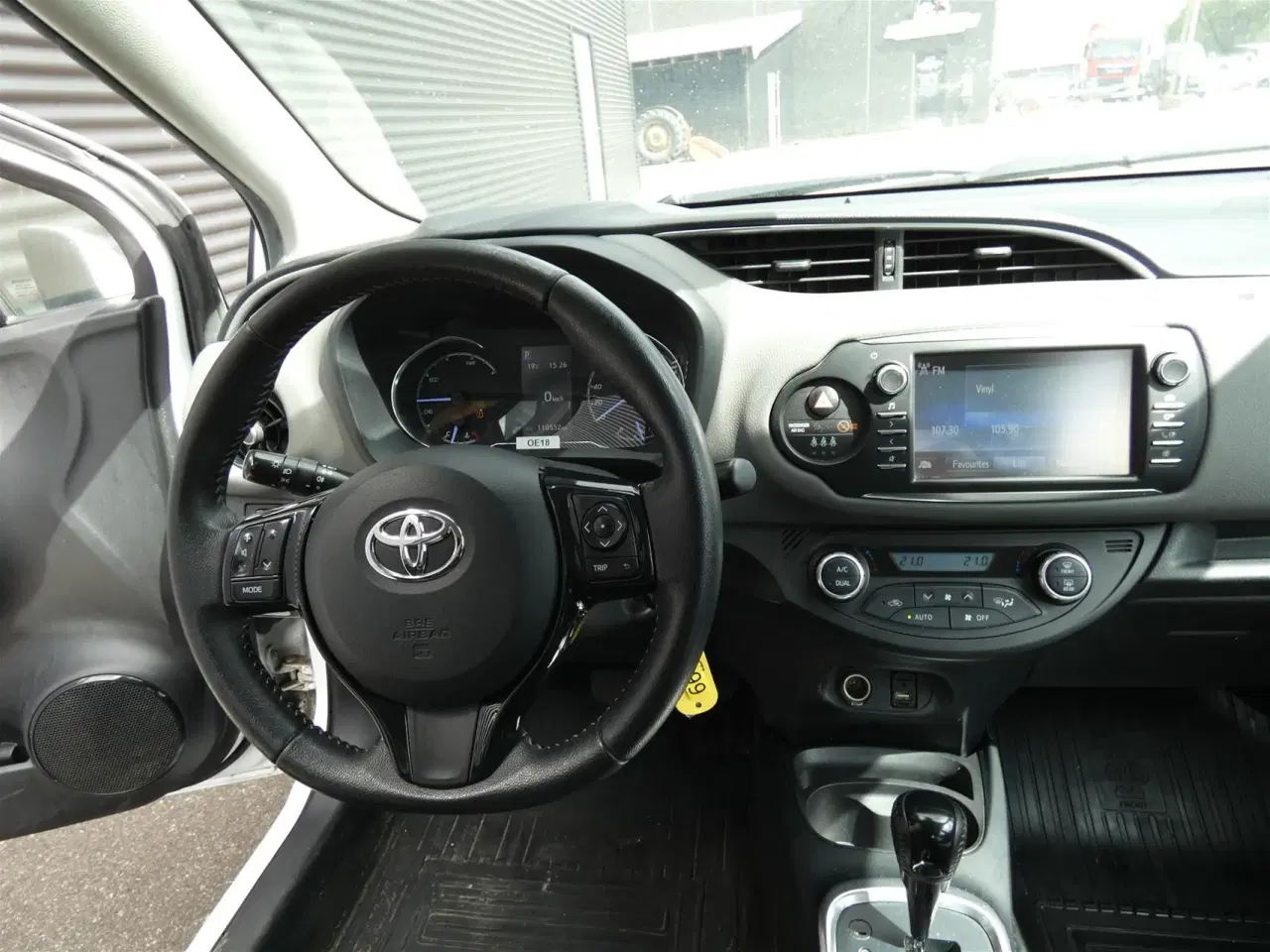 Billede 10 - Toyota Yaris 1,5 Hybrid H2 E-CVT 100HK 5d Trinl. Gear