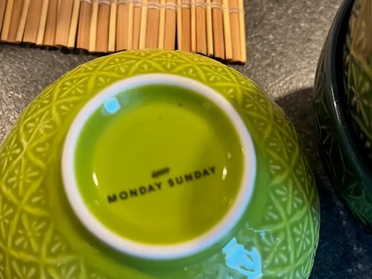 Billede 2 - Farverige og mønstrede skåle fra Monday Sunday