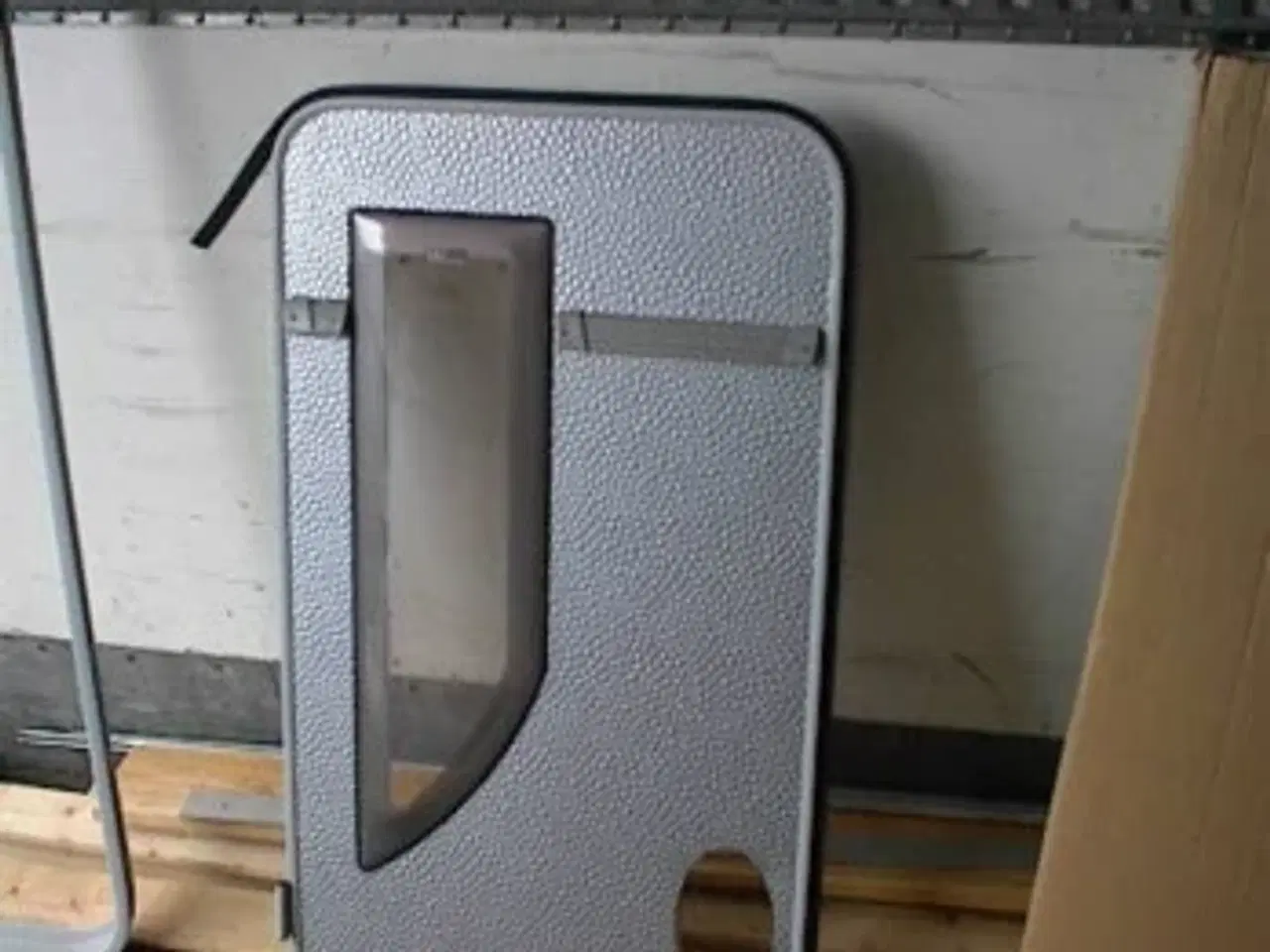 Billede 1 - Dør øverst med rude