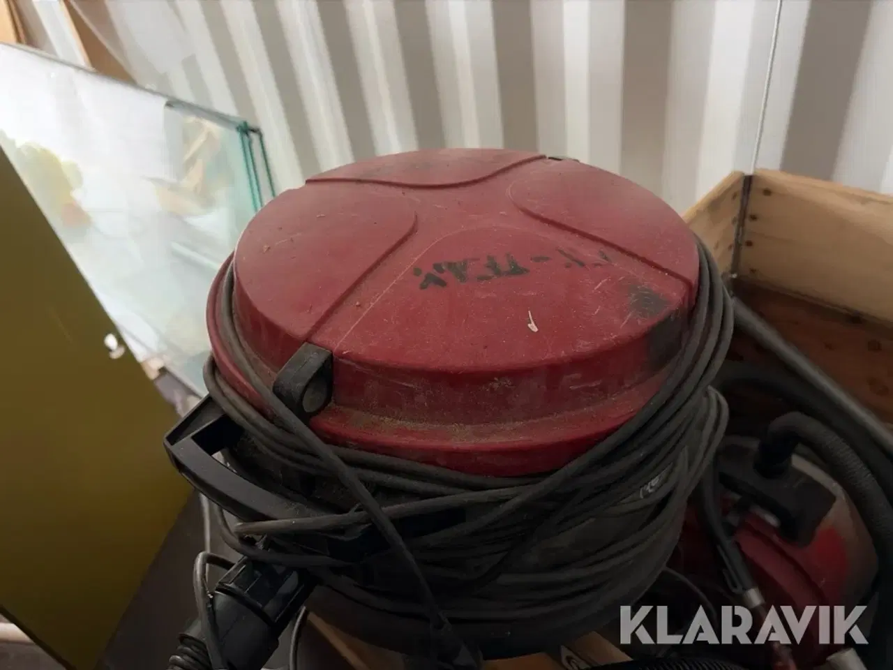 Billede 6 - Parti bestående af tre Nilfisk industristøvsugere Nilfisk VP930 / GD930