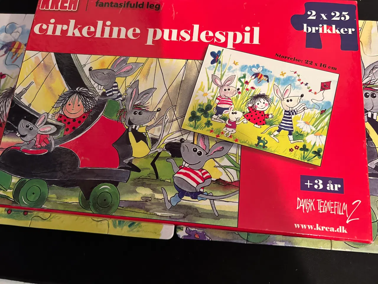 Billede 1 - Cirkeline puslespil 2 stk. a 25 brikker