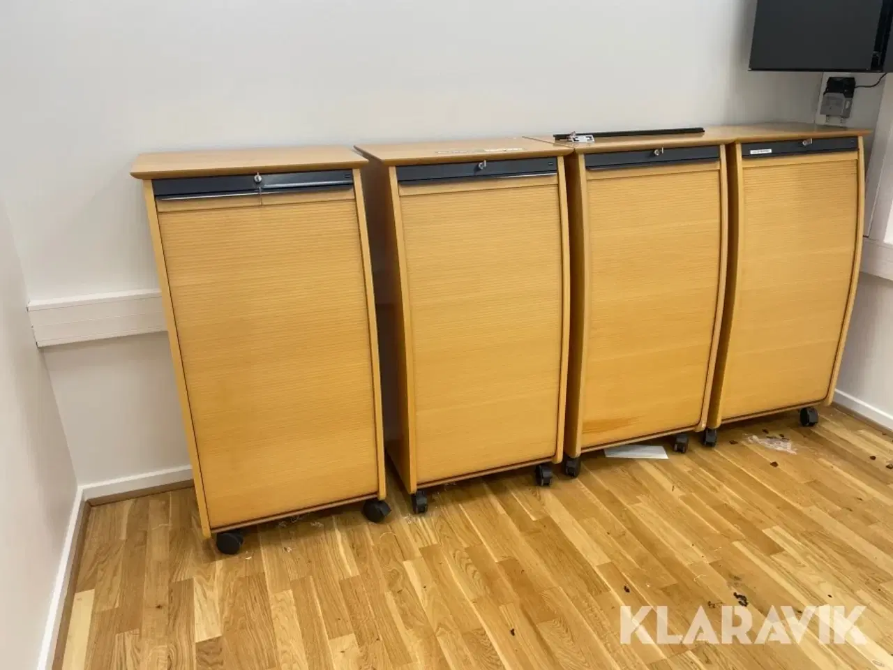 Billede 2 - Kontor skabe 4 styk