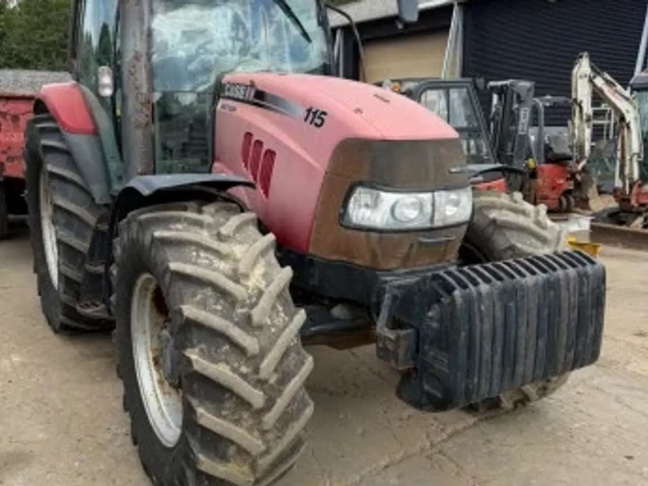 Billede 4 - Traktor med KUN 2500timer