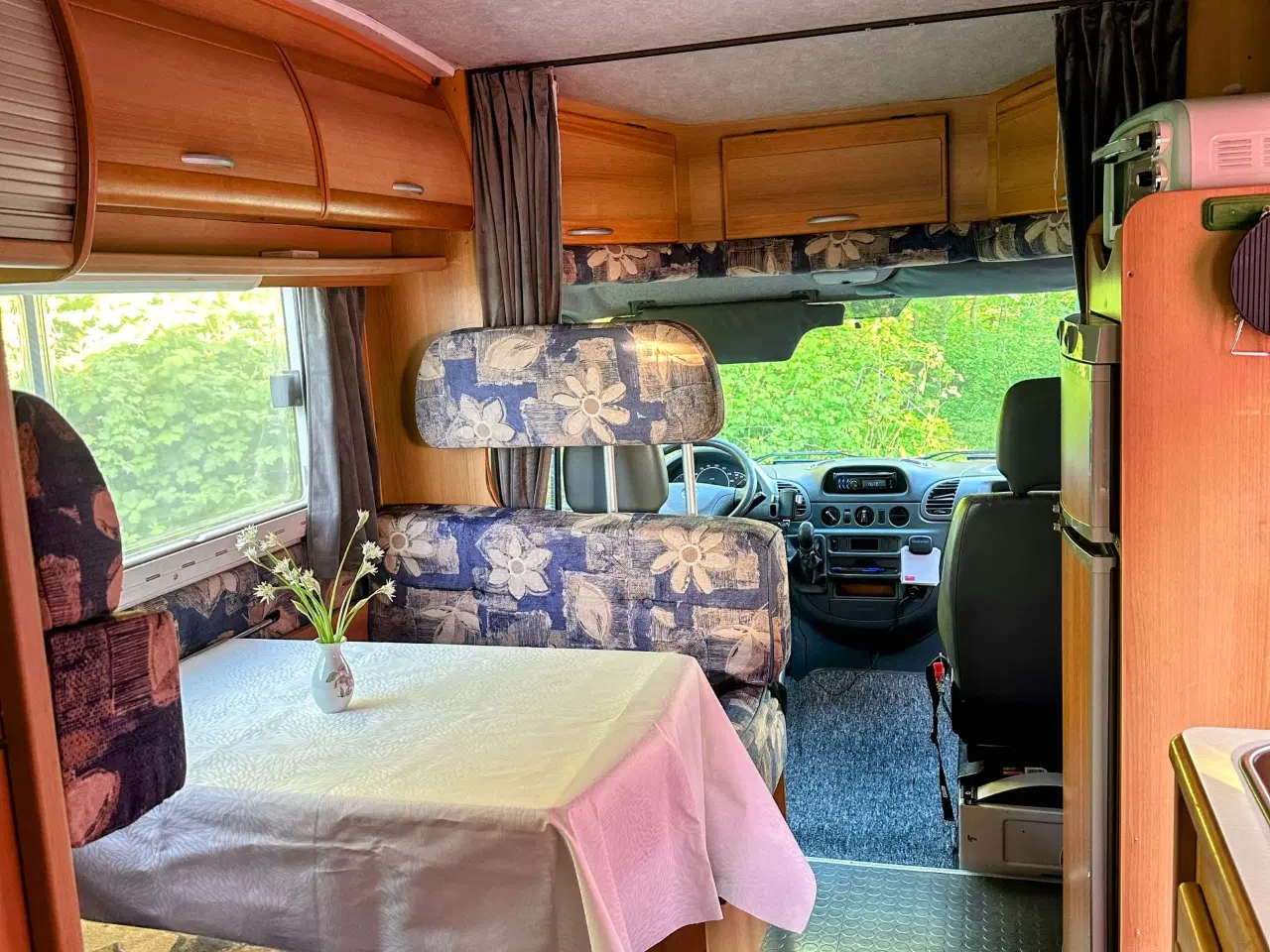 Billede 2 - Sjælden autocamper med plads til hele familien