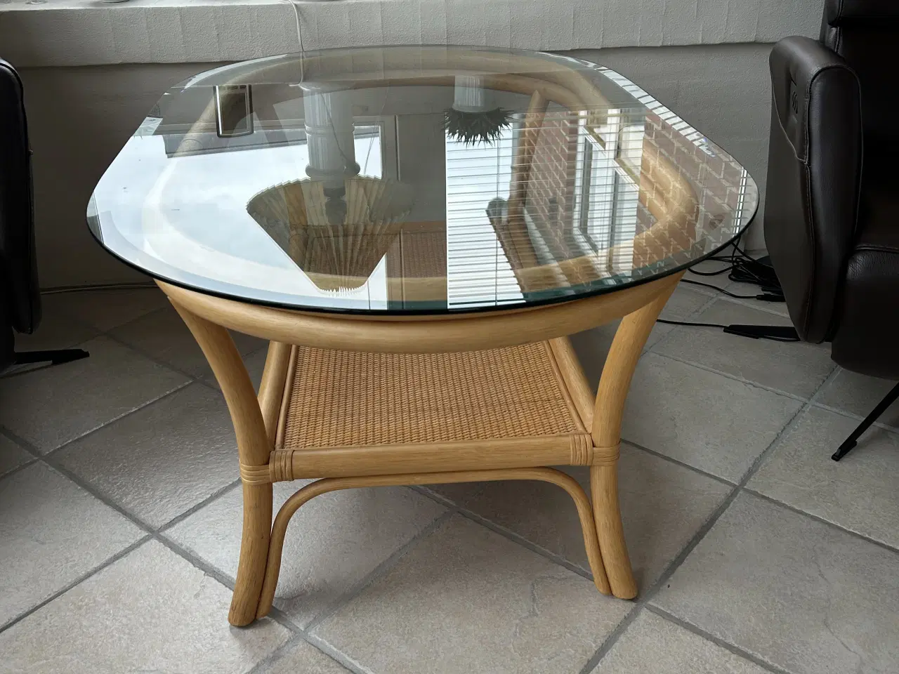 Billede 1 - Sofabord i bambus med glasplade