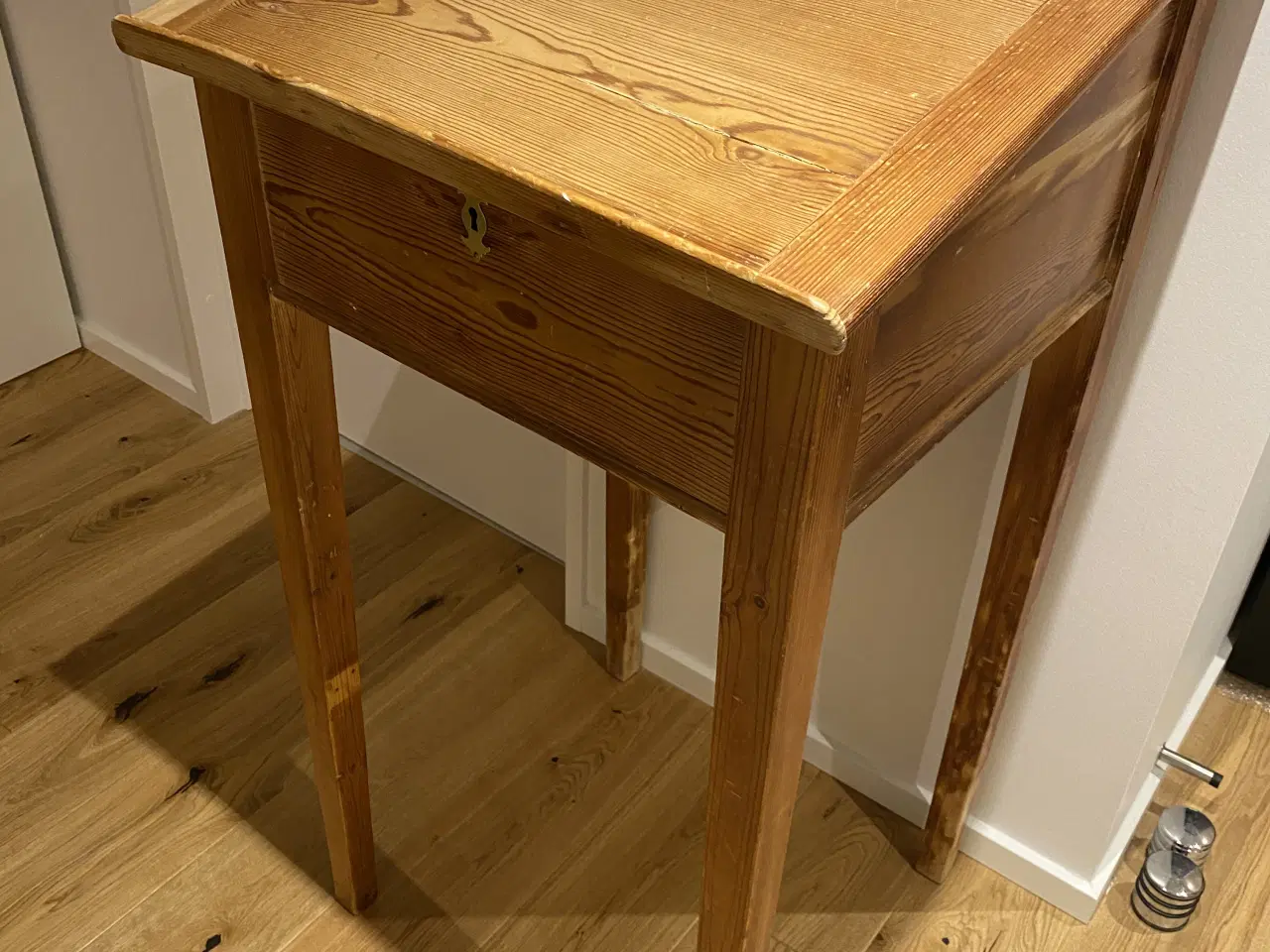 Billede 1 - Antik skrivepult, b: 62 d: 60 h: 121