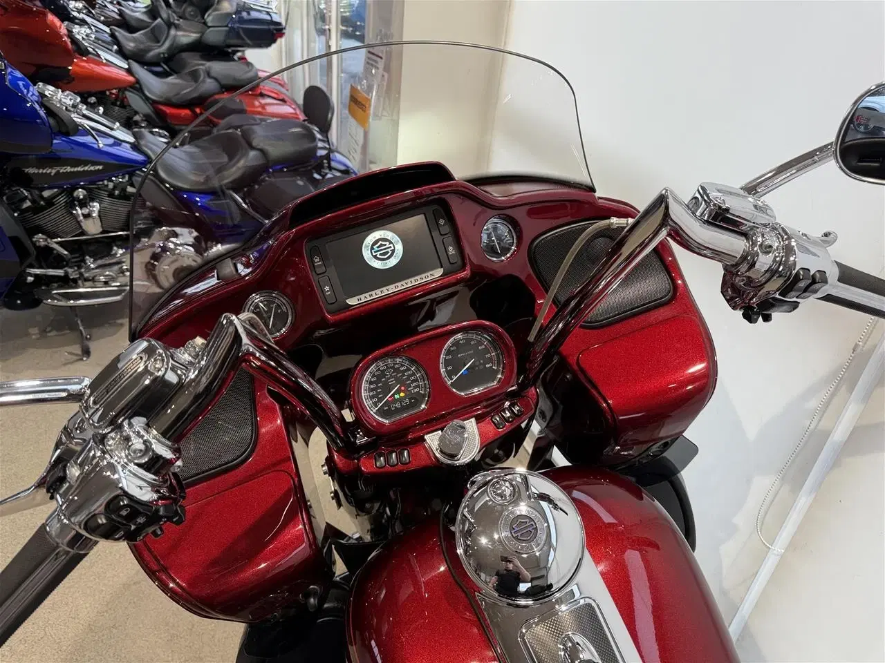 Billede 48 - Harley Davidson FLTRUSE Road Glide Ultra CVO 110"