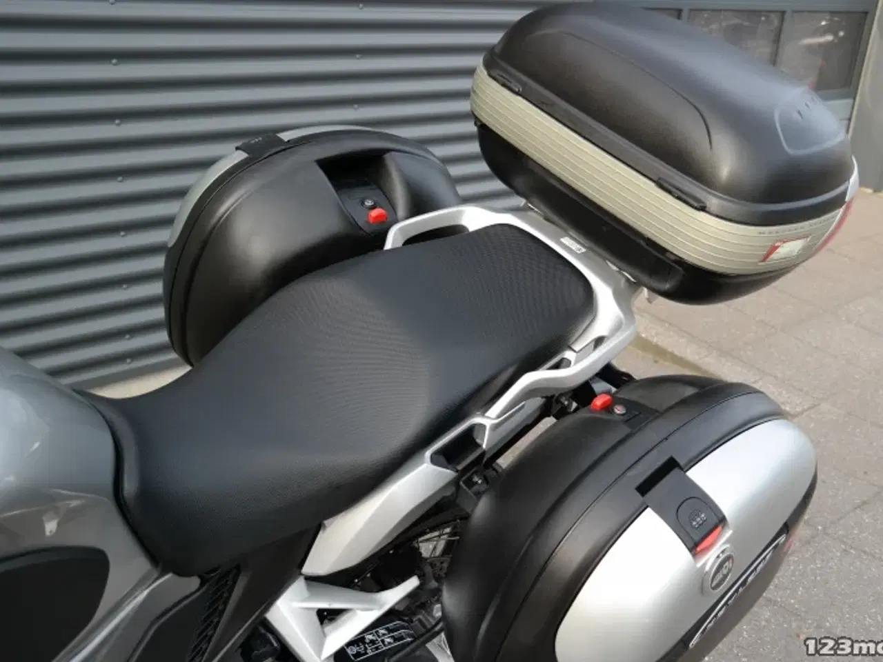 Billede 25 - Honda VFR 1200 X MC-SYD       BYTTER GERNE