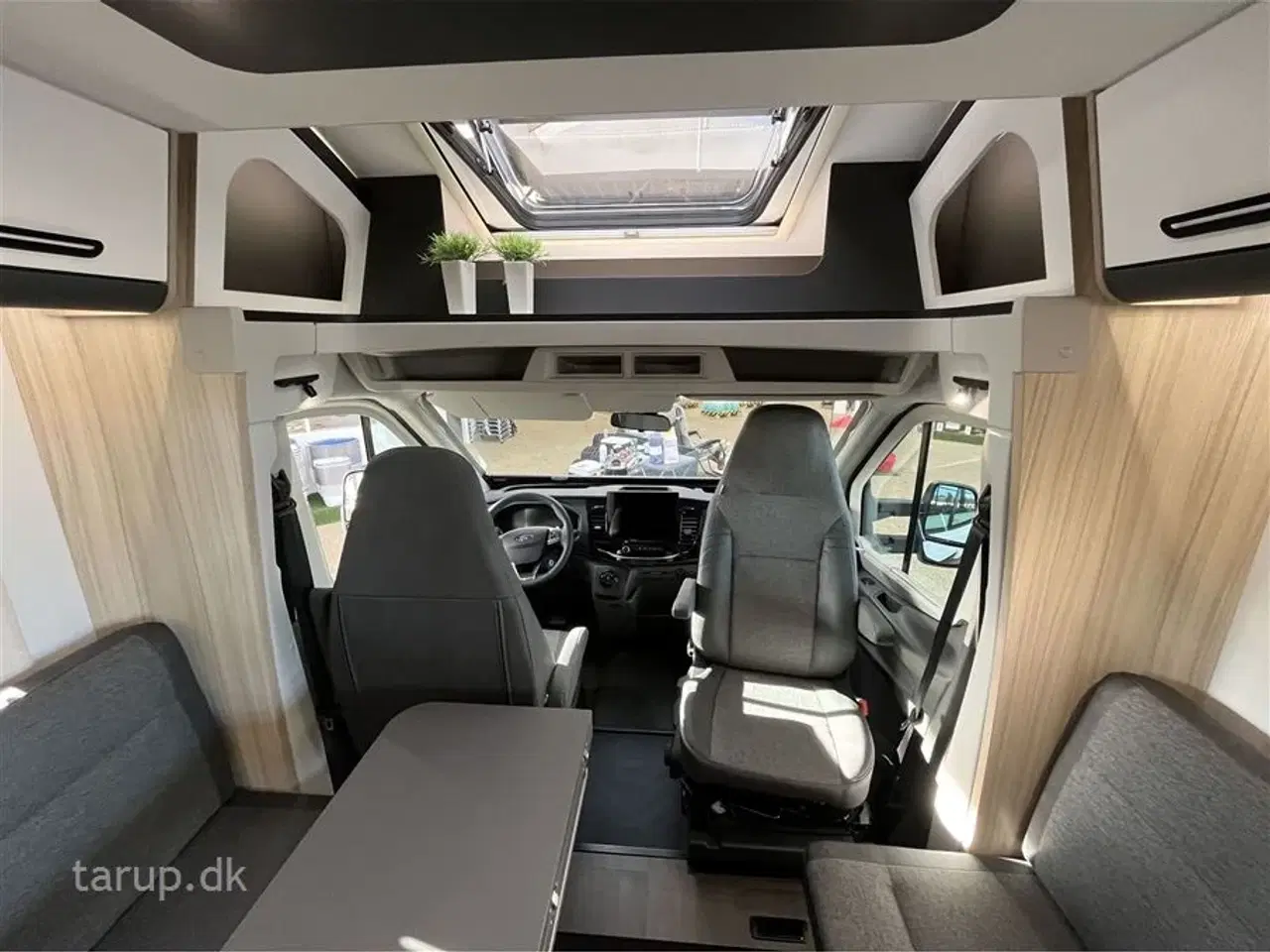 Billede 5 - 2026 - Sun Living S 72 DL Automatgear 165 HK   KAMPAGNEPAKKE – ALT DETTE FÅR DU MED! 🚐✨ - 165 hk med automatgear, Adaptiv fart pilot.......