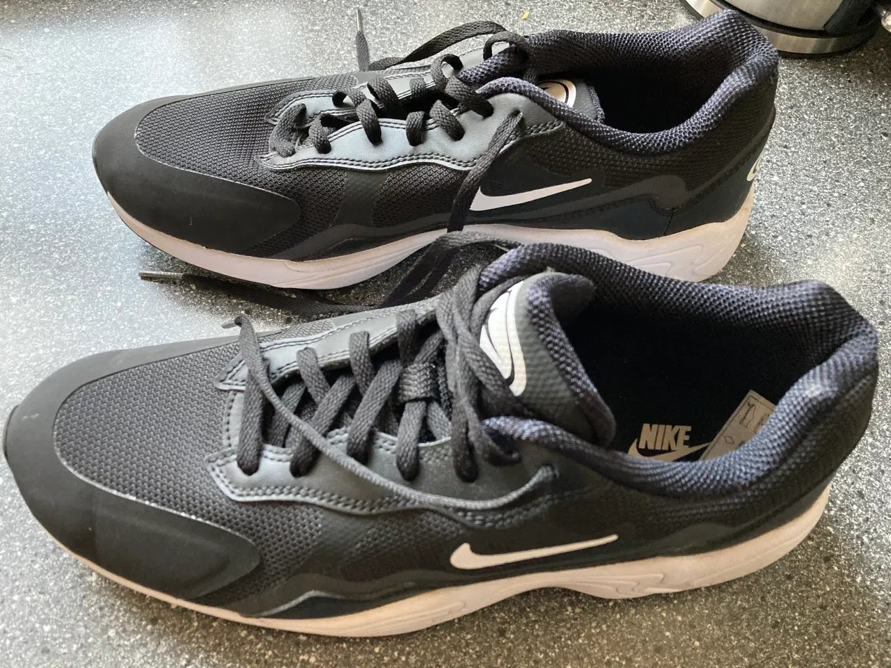 Billede 2 - Nike tennissko