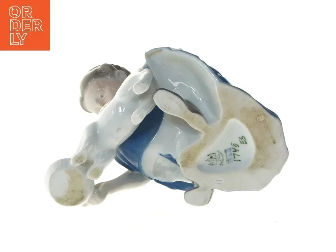 Billede 4 - Porcelænsfigur af pige med kat fra B&G (str. 16,5 cm)