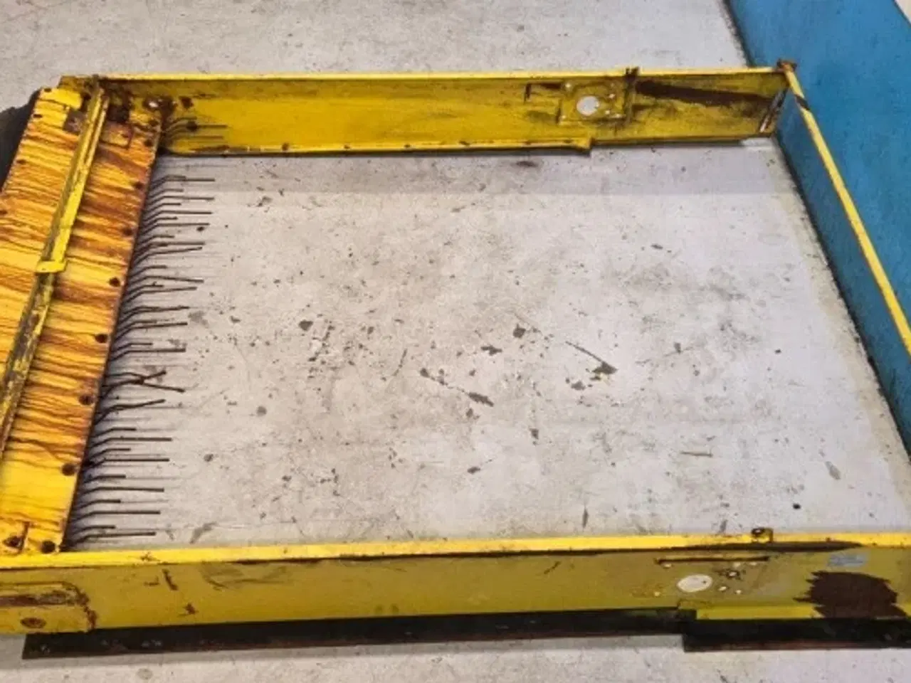 Billede 4 - New Holland 1550 Øverste Soldkasse 80336005