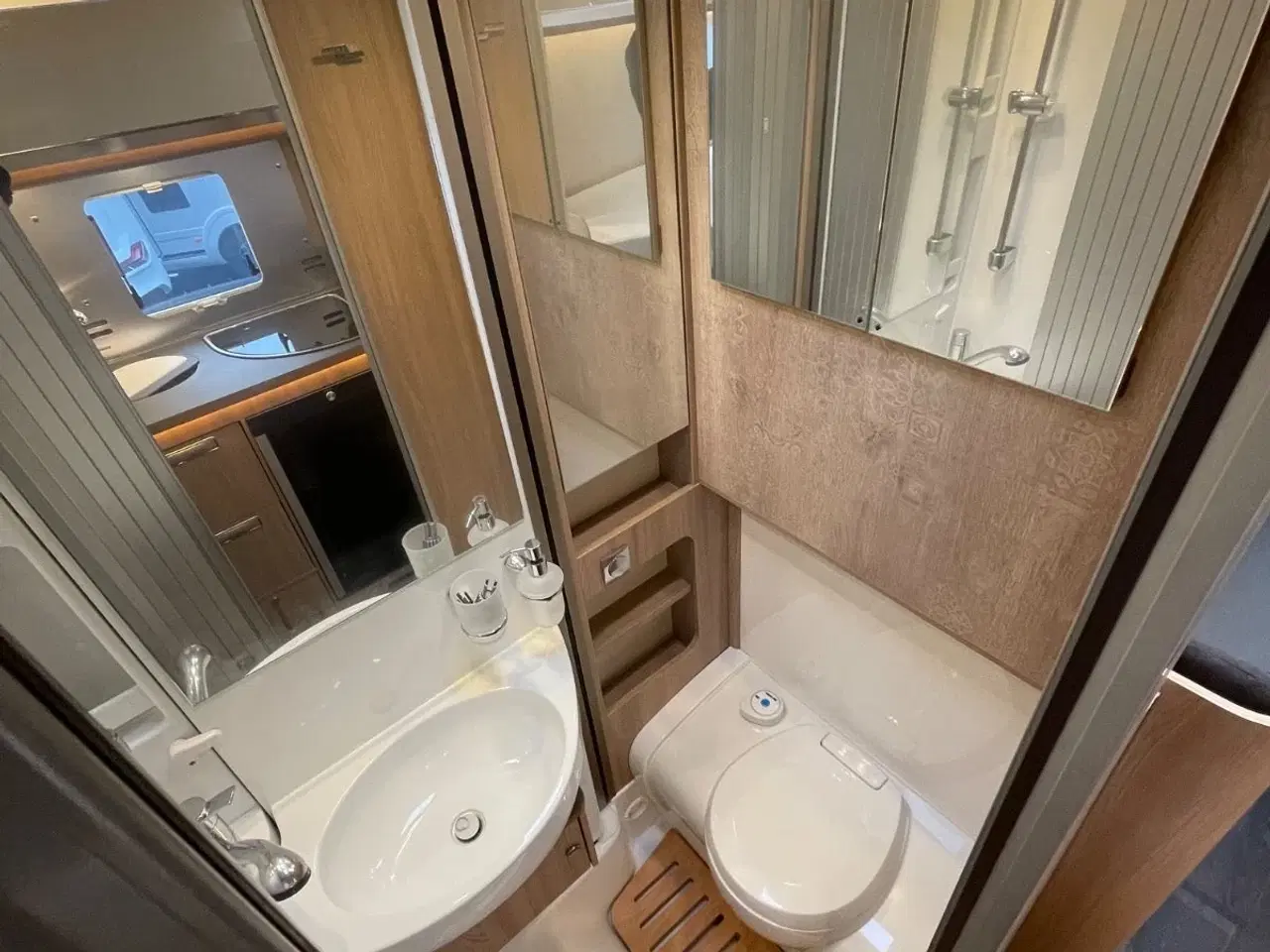 Billede 9 - Laika Ecovip  H2109 aut.