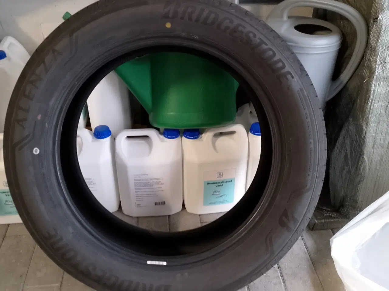 Billede 1 - Bridgestone 235/55x19 sommerdæk