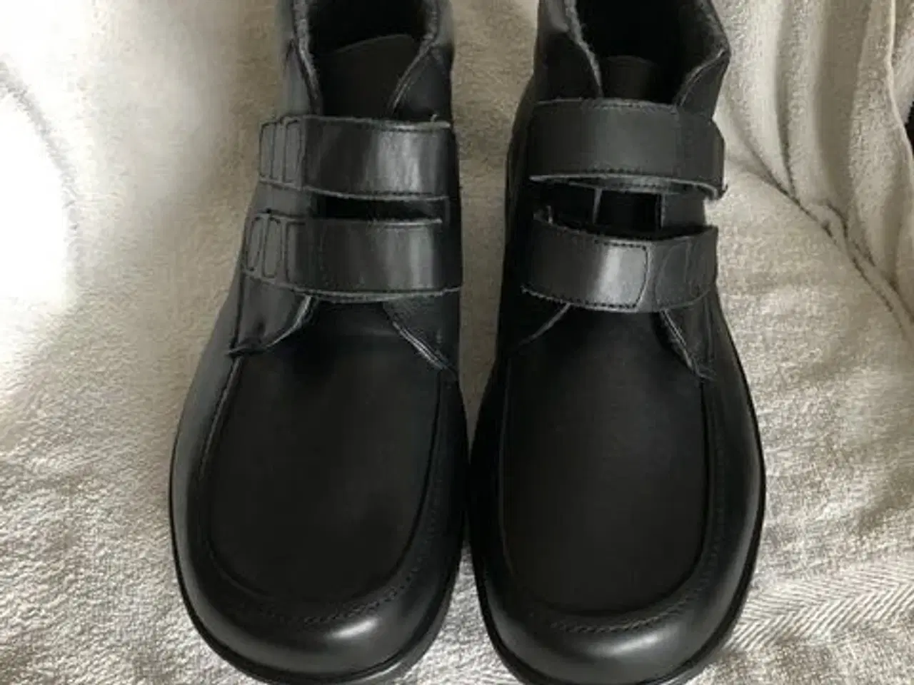 Billede 1 - Kort støvle fra New Feet