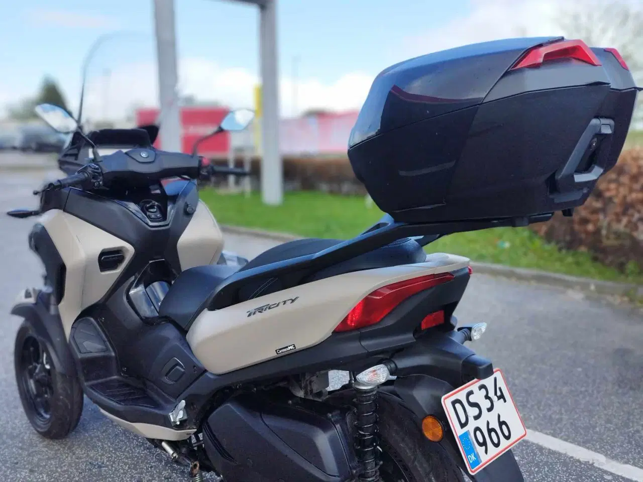 Billede 4 - Yamaha Tricity 300cc som må køres med Bikørekort