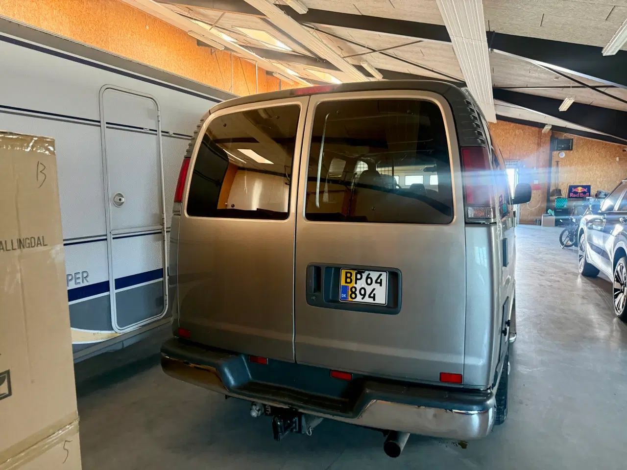 Billede 3 - Chevrolet Express Van – V8 Diesel – Aut. gear