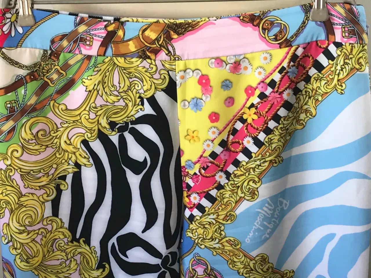 Billede 2 - Boutique Moschino, bukser, str 38