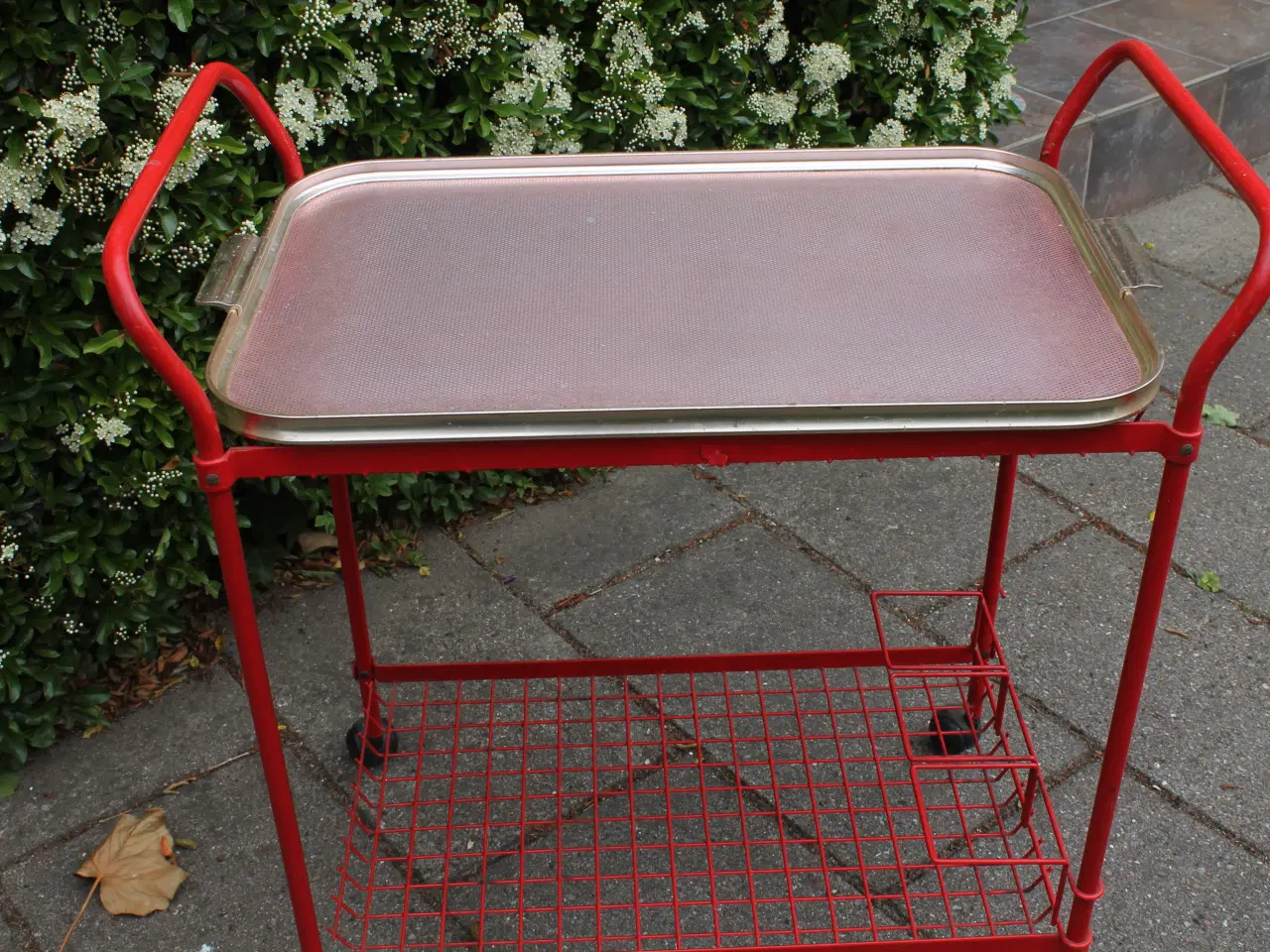 Billede 1 - grill bord på hjul med bakke