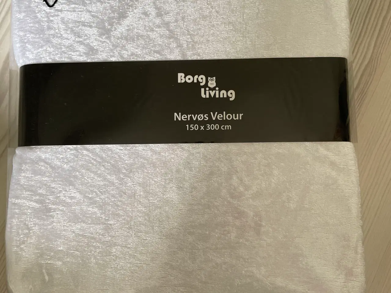 Billede 2 - 4 stk. Nervøs velour fra Borg Living