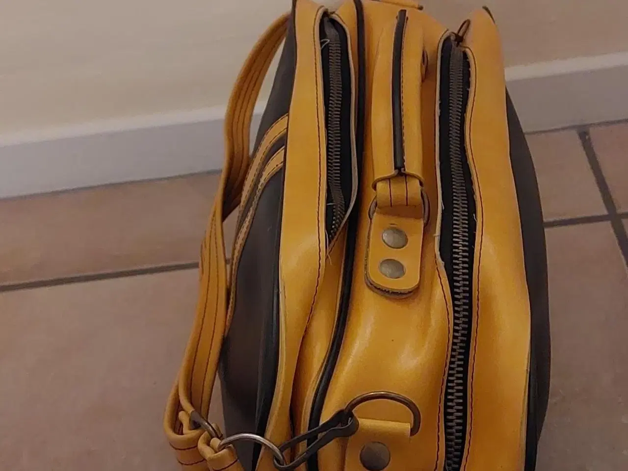 Billede 1 - Original taske fra 1970'erne