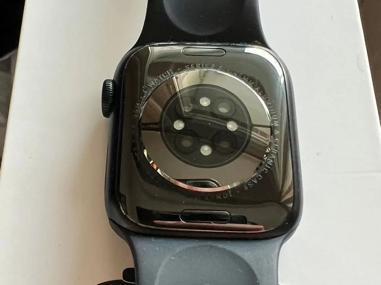 Billede 2 - Apple Watch Series 8 Midnight, 41 mm, mobil + GPS