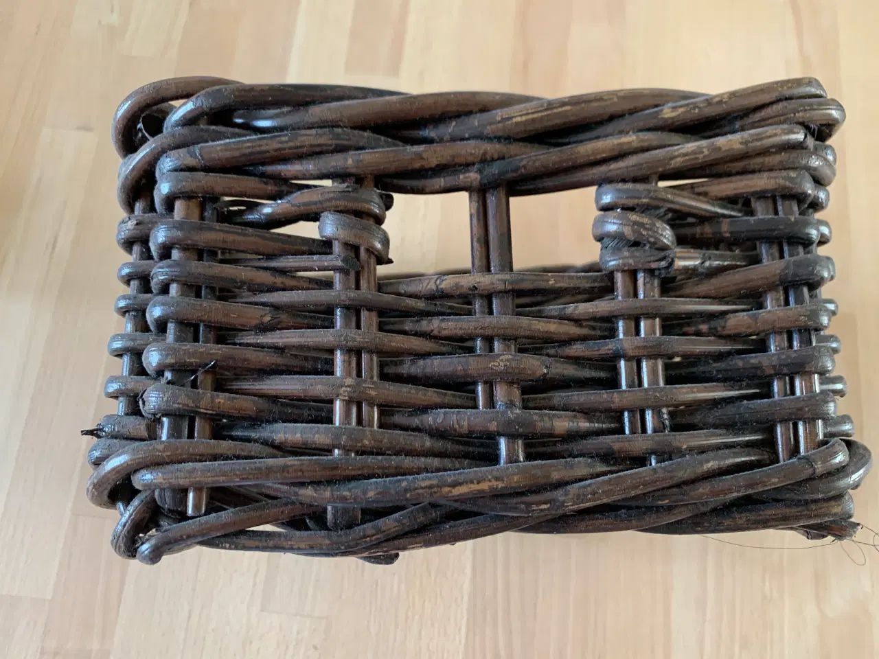 Billede 2 - Robust kurv, kvadratisk