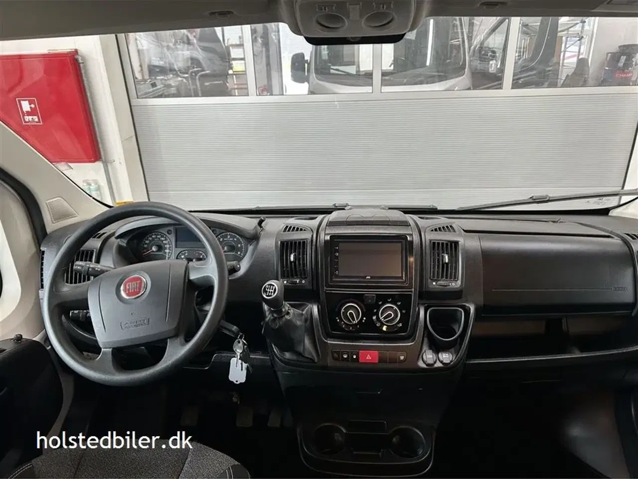 Billede 8 - 2021 - Carado V337   KM 21000 og 2 enkeltsenge.