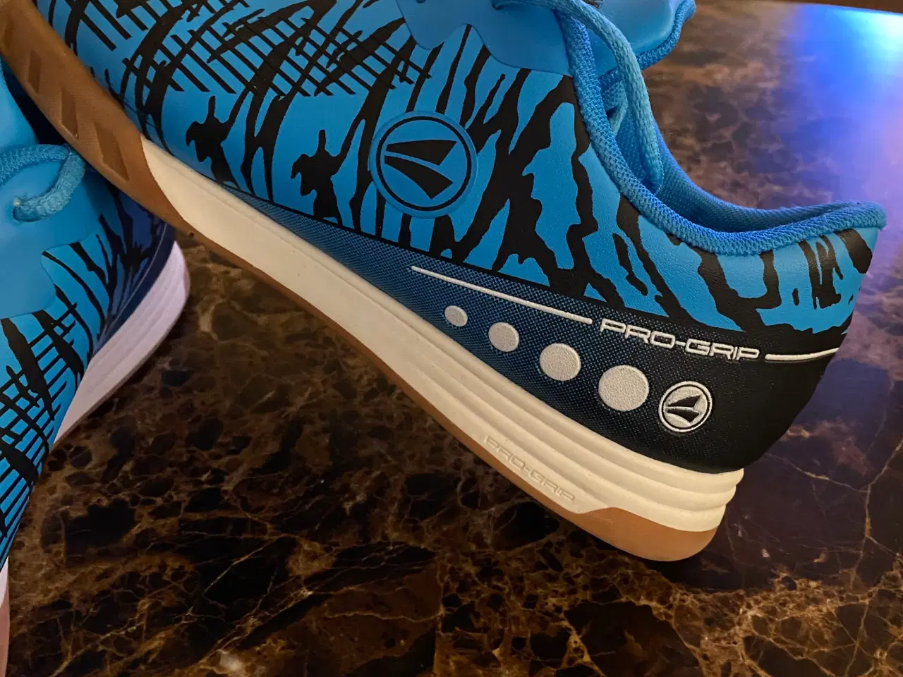 Billede 2 - Flotte indendørssko 