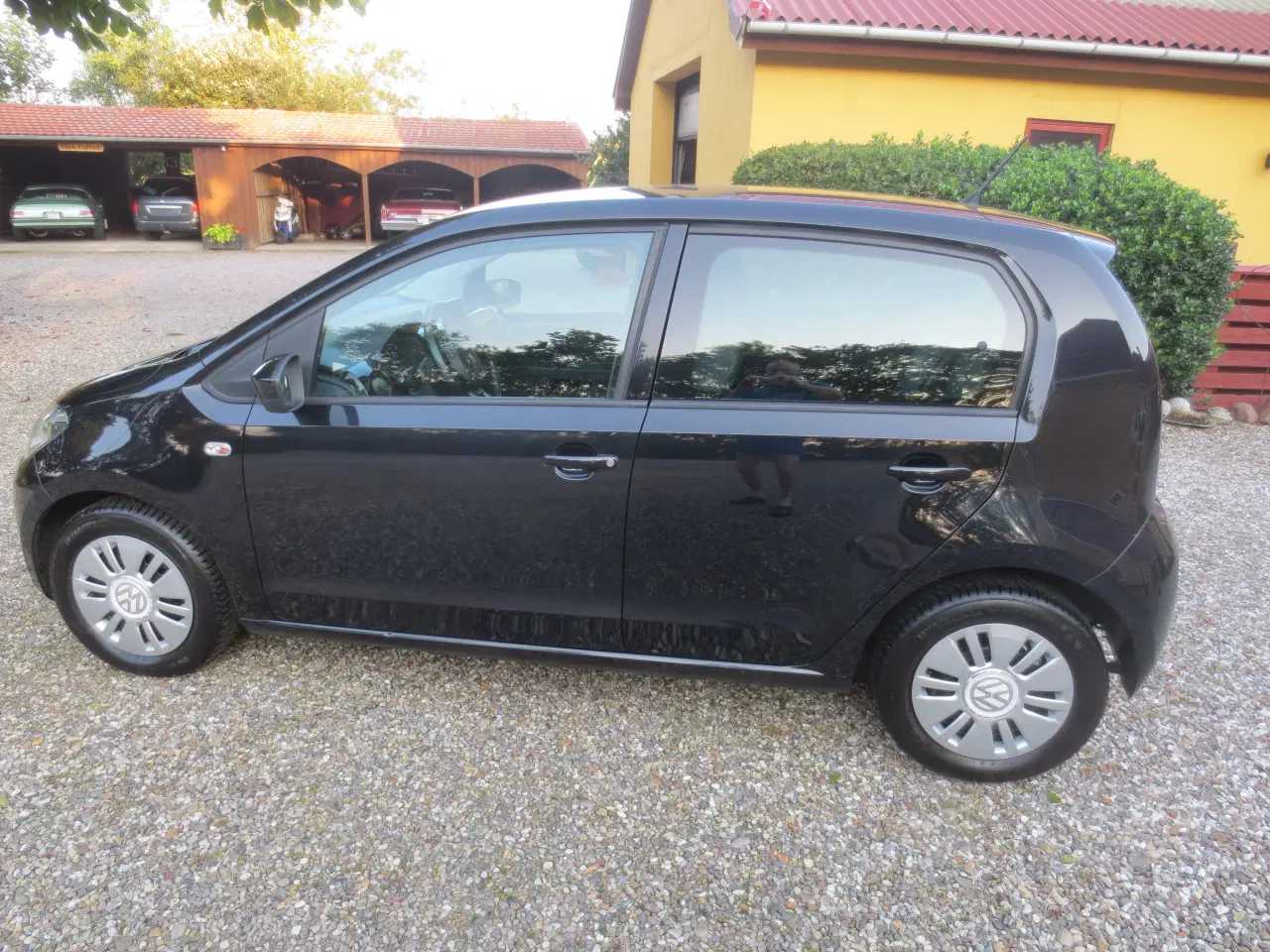 Billede 13 - VW Up ! 1.0 i 5 D. År 2015. Km 116..