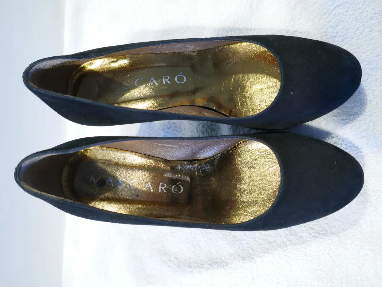 Billede 2 - Festsko til Nytårsaften