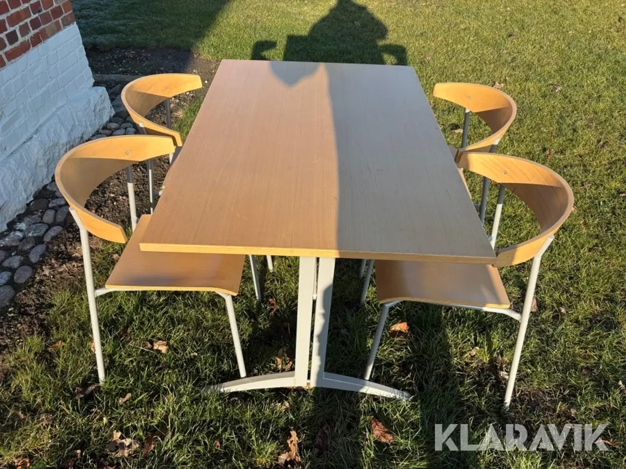 Billede 2 - Spisebord & stole