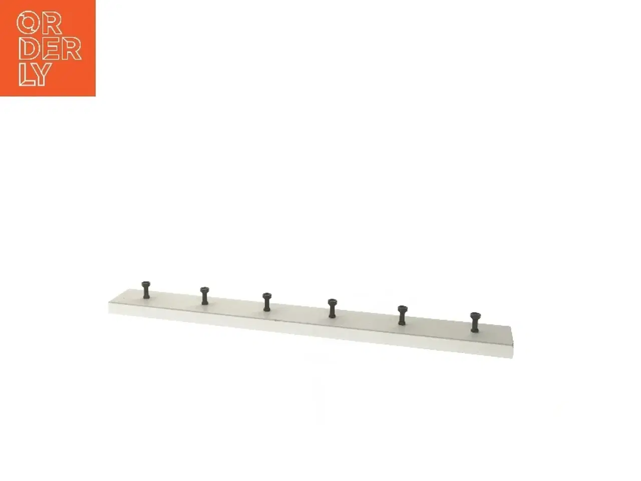 Billede 4 - Hvid knagerække (str. 58x7 cm)