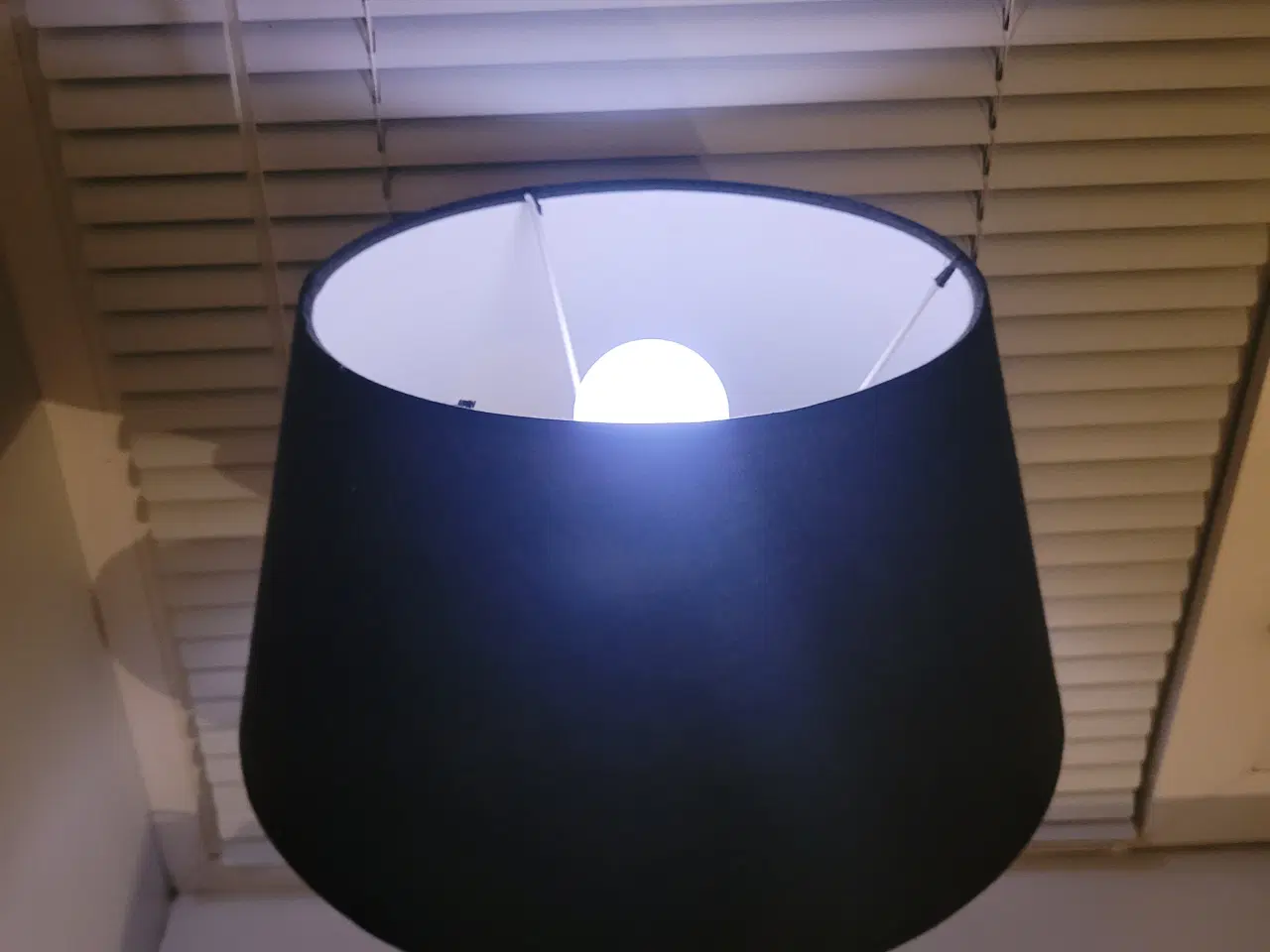 Billede 6 - Flot Krom Bordlampe