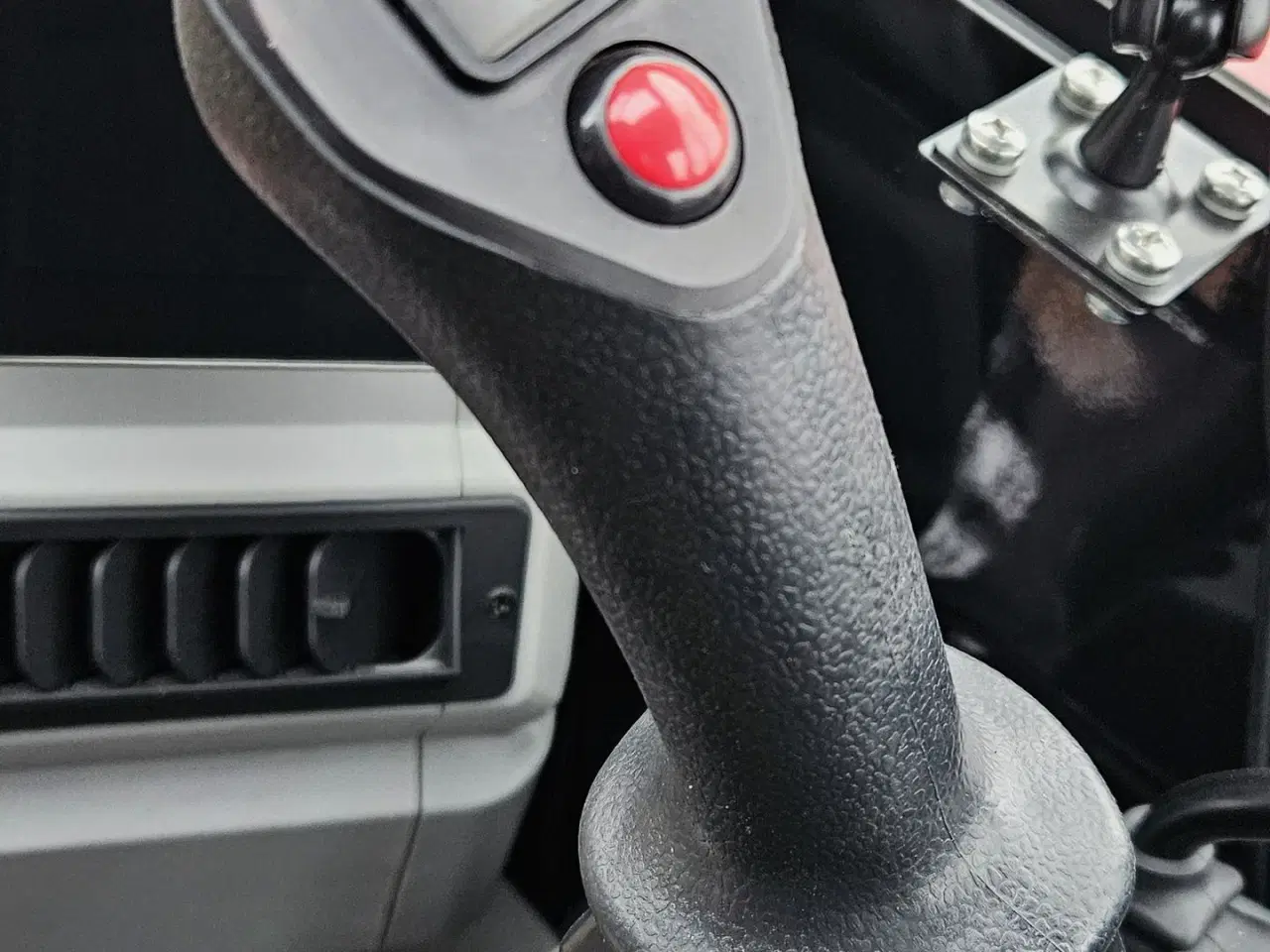 Billede 14 - MOLE M60 / Engcon rotortilt og skovlpakke / 6 tons / fabriksny