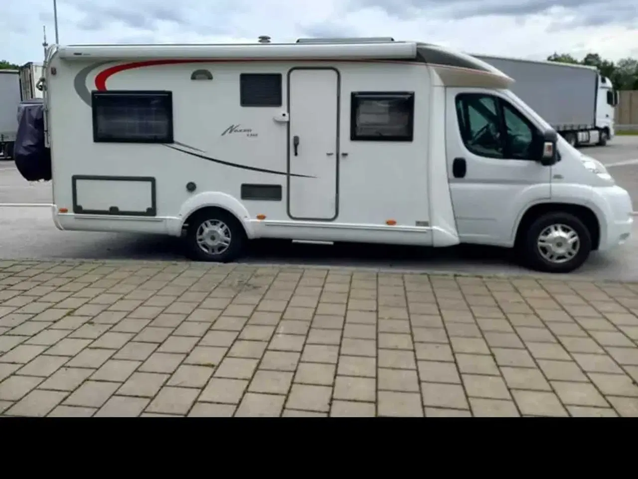Billede 1 - Bürstner NEXXO 660 T