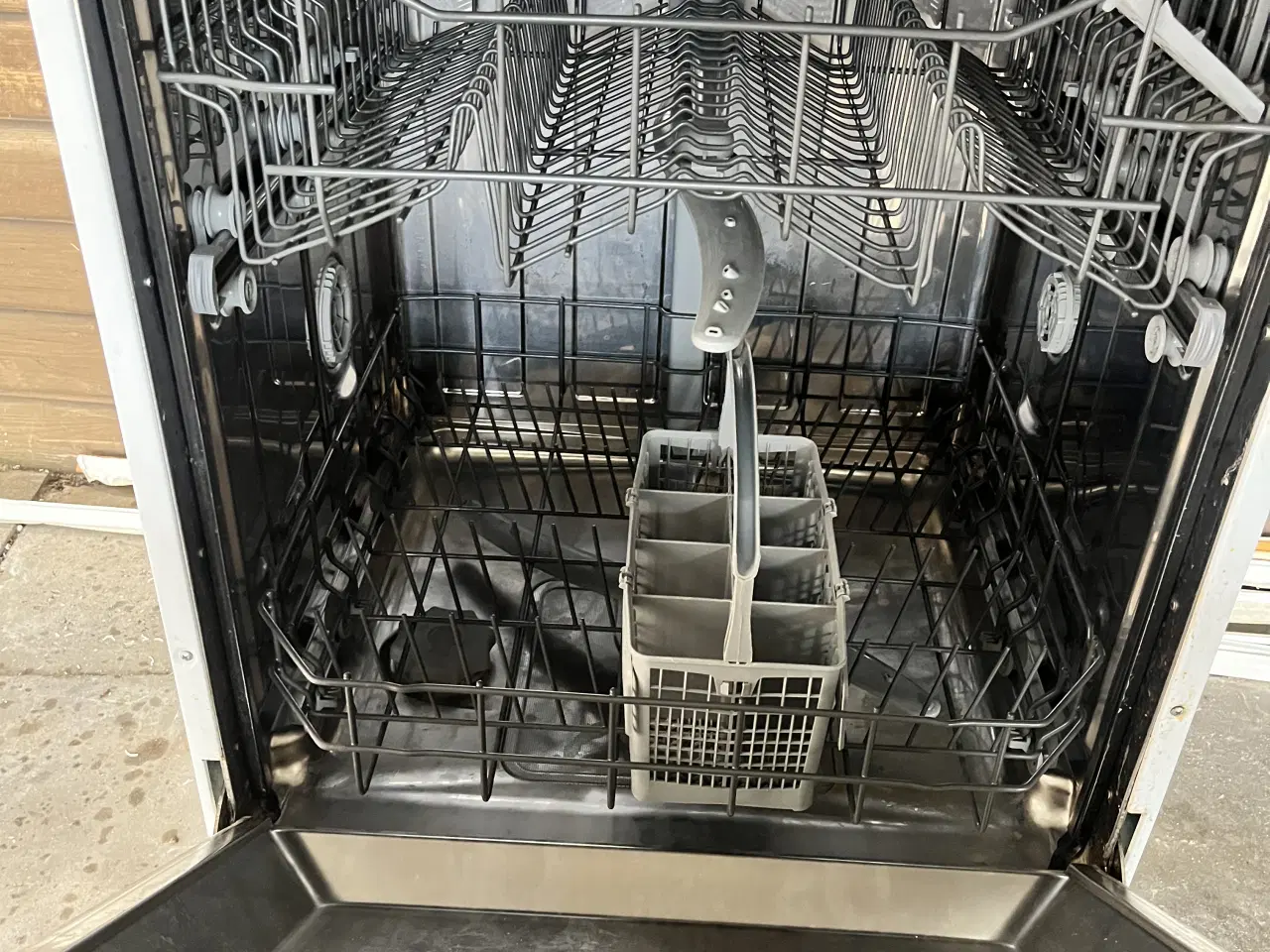 Billede 2 - Flot opvaskemaskine fra Gram