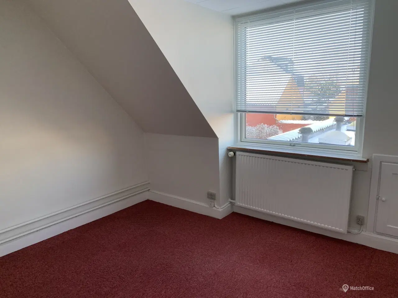 Billede 4 - Mindre og rigtig hyggeligt kontorlejemål tæt på offentlig transport og E47/E20