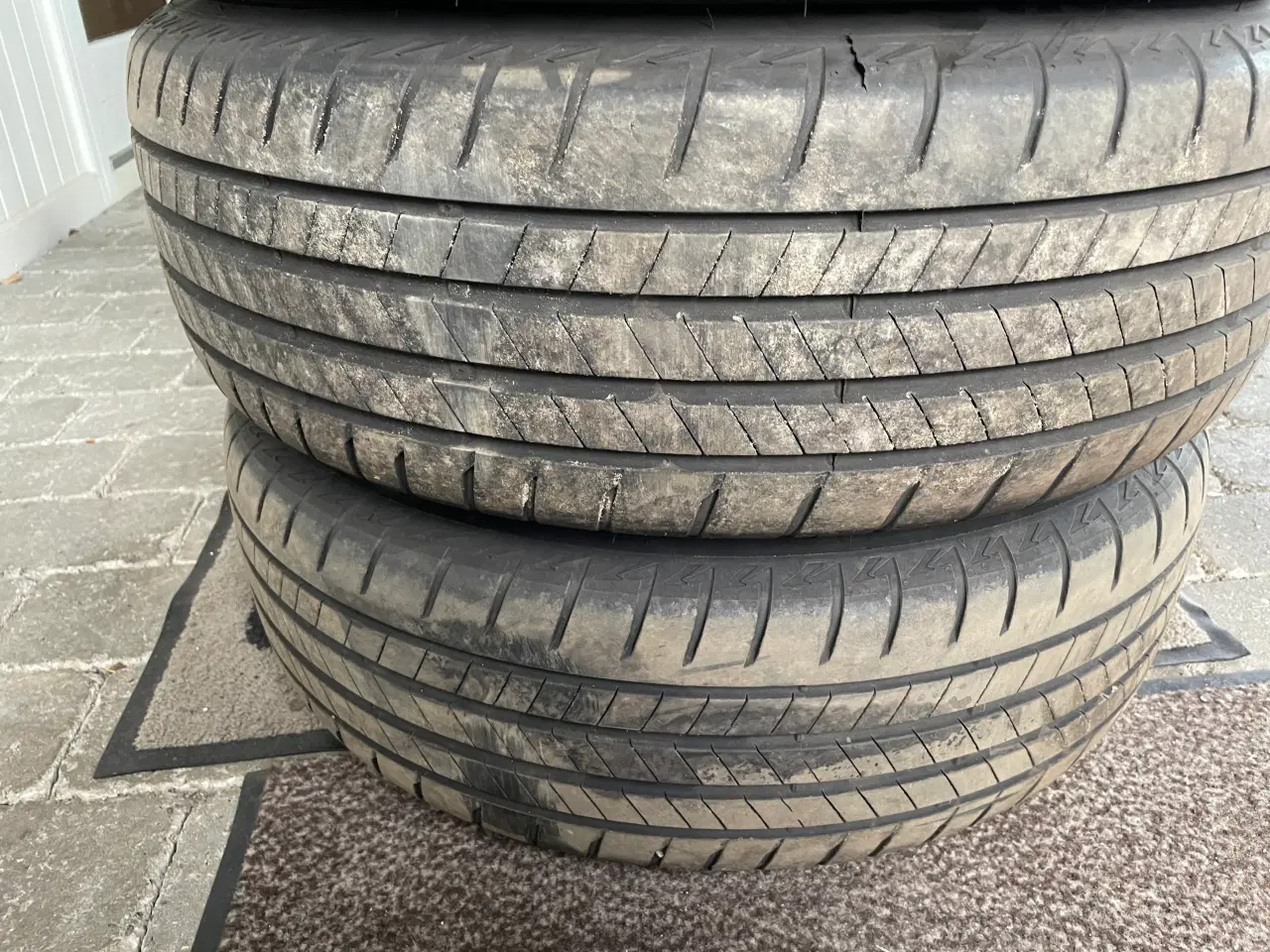 Billede 3 - 17 Ford Kuga Plug-in 225/65r17 Ref.P23 sommer