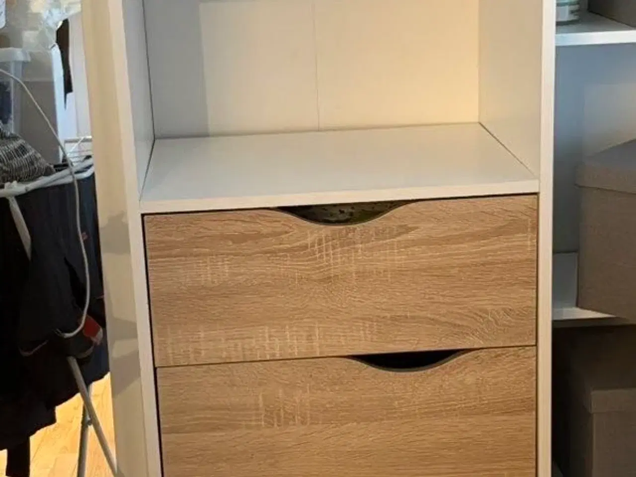 Billede 1 - Delta - reol med 2 skuffer og 1 låge