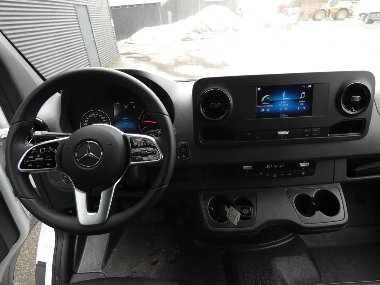 Billede 10 - Mercedes-Benz Sprinter 317 2,0 CDI A4 H2 RWD 9G-Tronic 170HK Van Aut.