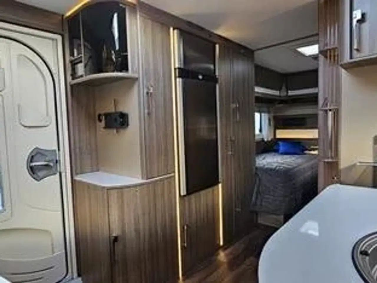 Billede 6 - Kabe Royal 600 GLE KS