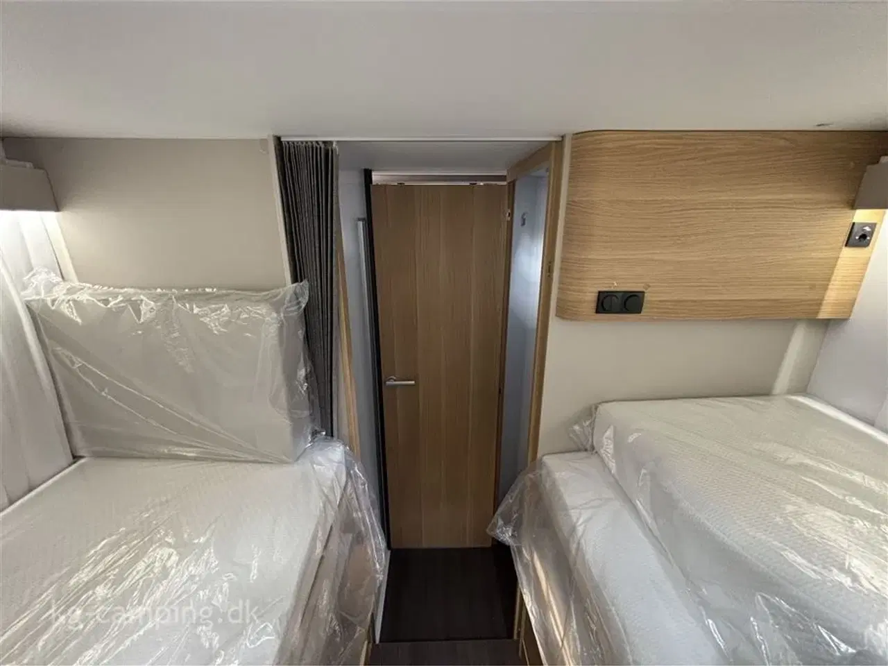 Billede 11 - 2024 - Adria Coral 650 SL   Klar til Eventyr? Oplev Den Nye Adria Coral 650 SL 2024!