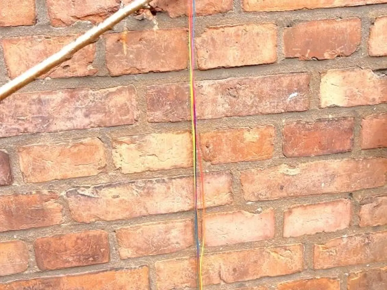 Billede 2 - Regnbuefarvet nøglesnor / keyhanger / nøglering