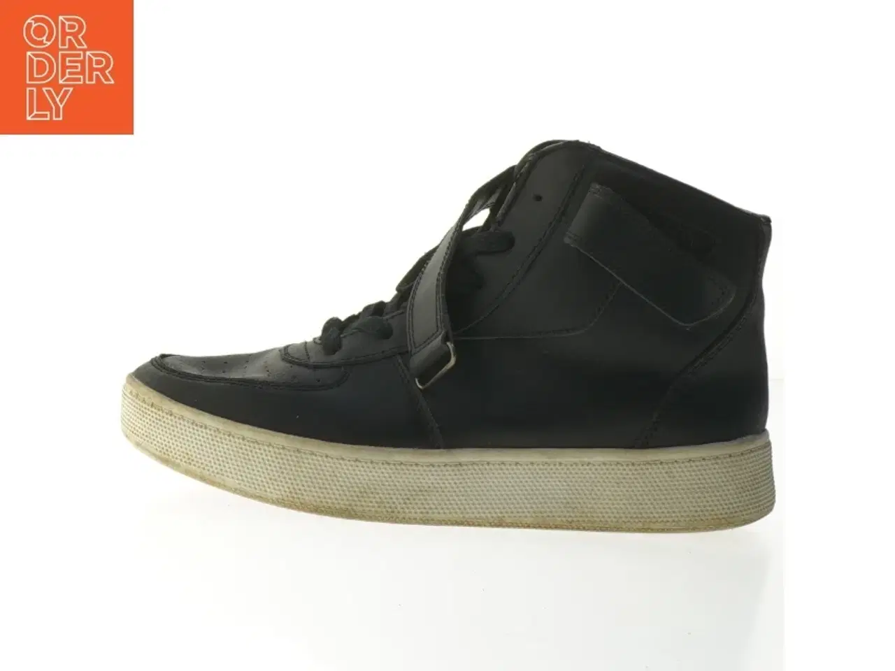 Billede 1 - Sort høj sneaker fra Mango (str. 40 )