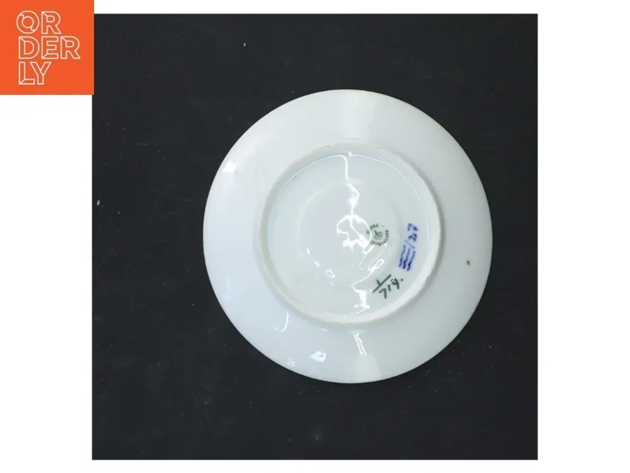 Billede 2 - Porcelæn tallerken, mussel malet, fra Royal Copenhagen (str. Ø 12,5 cm)