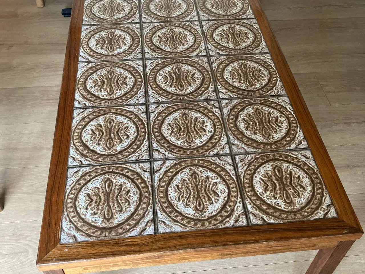 Billede 8 - Sofabord med kakler (sidste dag 28.04.26)