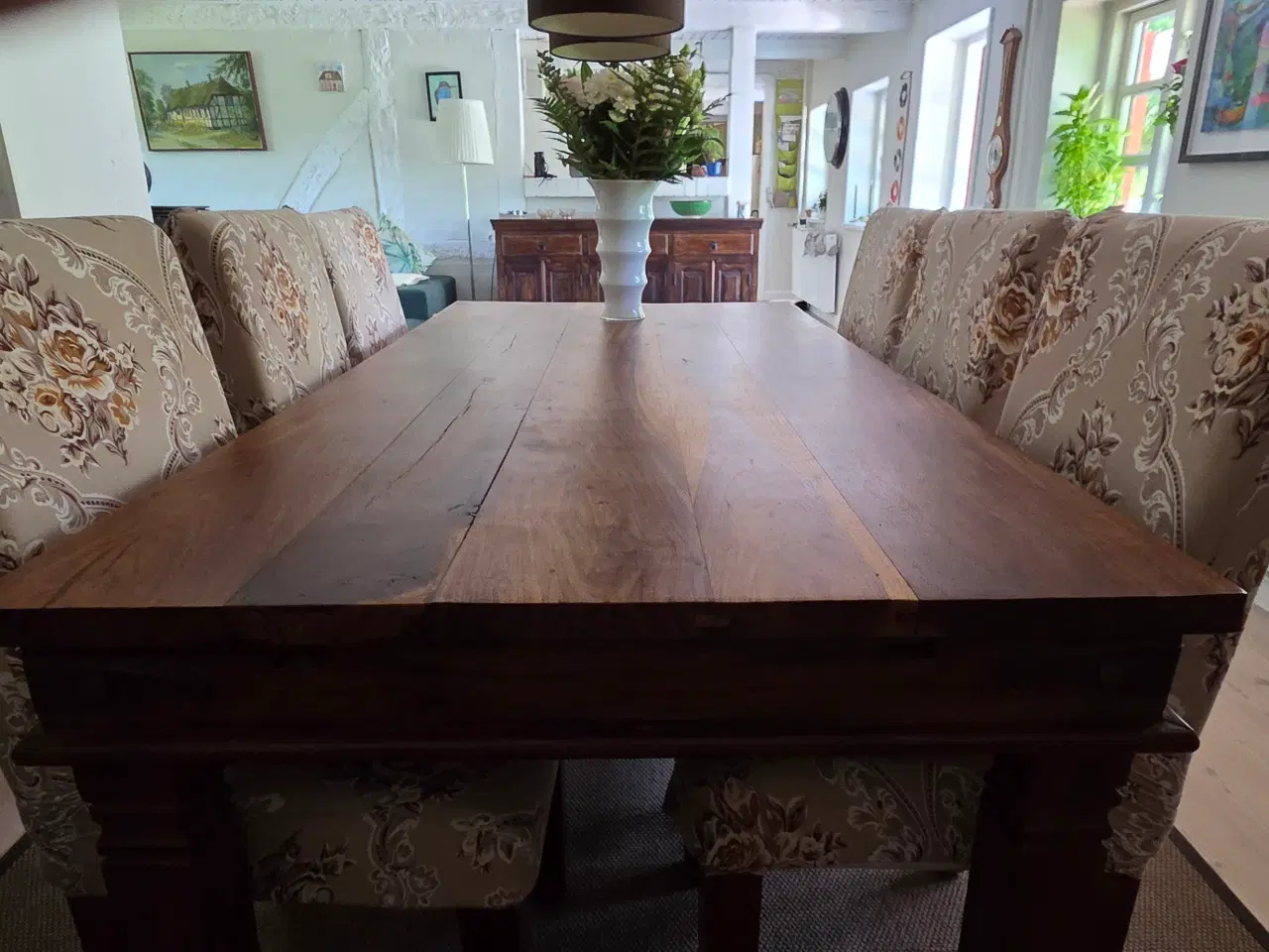 Billede 3 - Spisebord i indonesisk hardwood med 8 stole